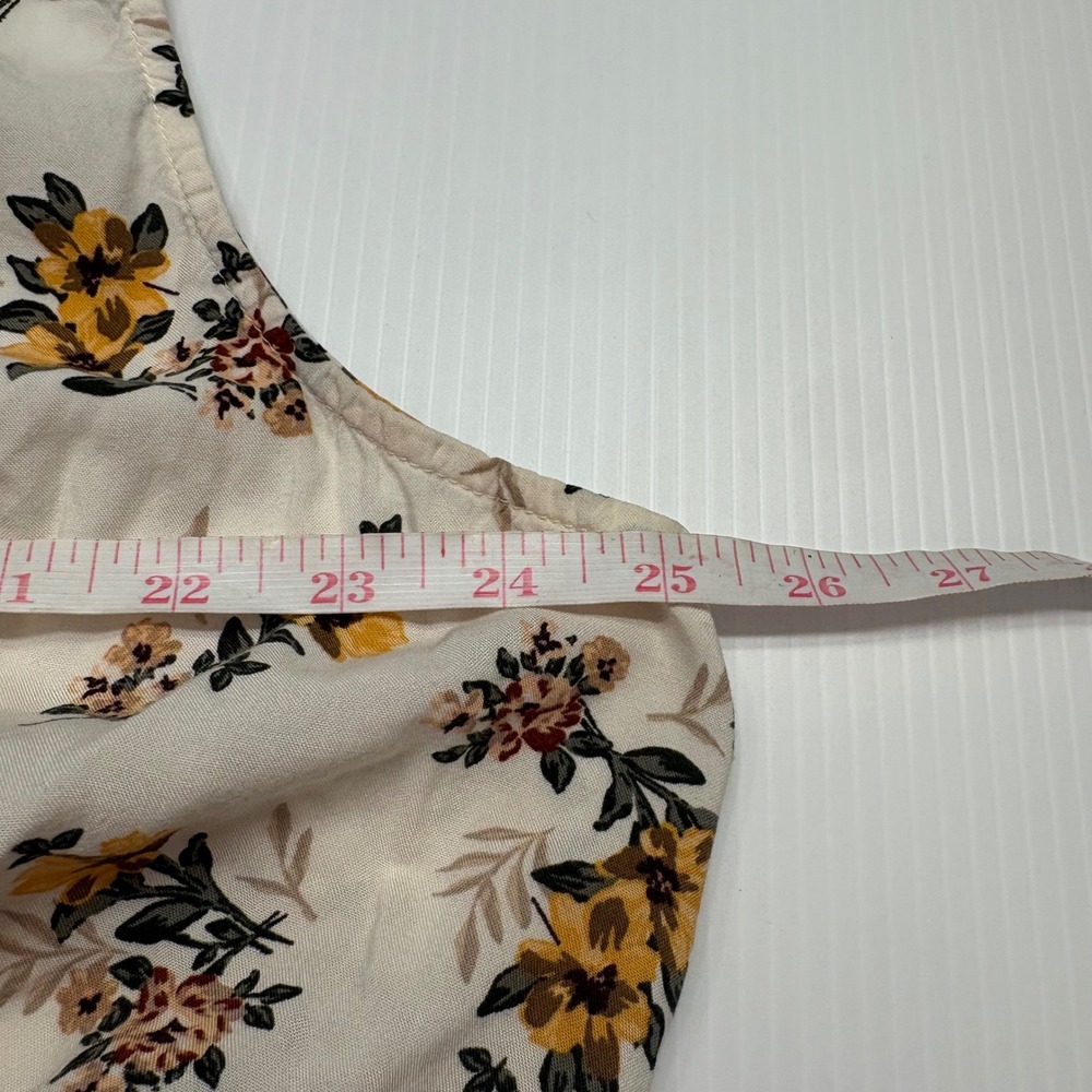Torrid Challis Tank Top Womens 3 White Floral Lattice Back Tiered Sleeveless - Picture 7 of 8